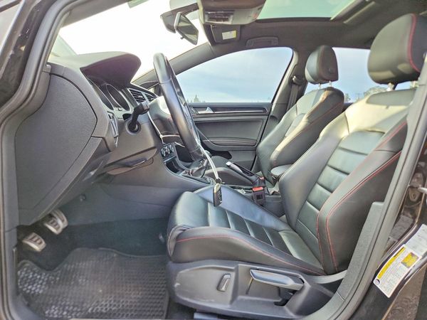 2017 VOLKSWAGEN GTI S, Sport, SE, Autobahn — DENT