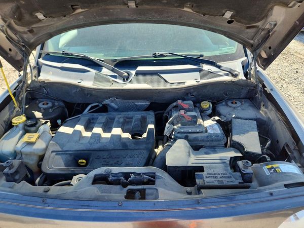 2016 JEEP PATRIOT Sport — Engine bay