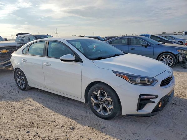 2019 KIA FORTE FE/LX/LXS — Passenger 3/4