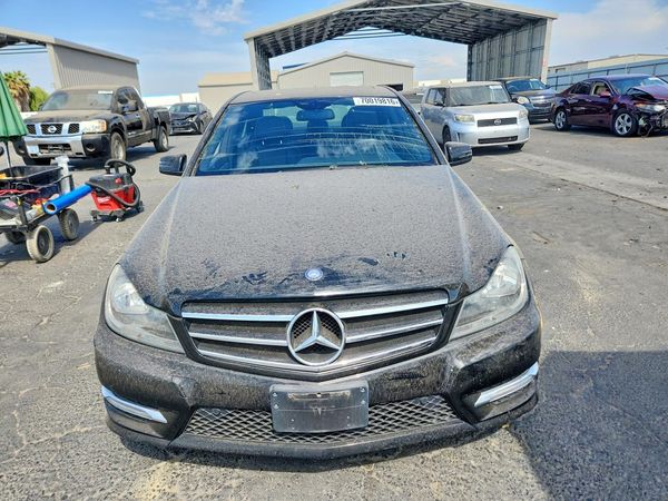 2014 MERCEDES-BENZ C C250 — DIRF