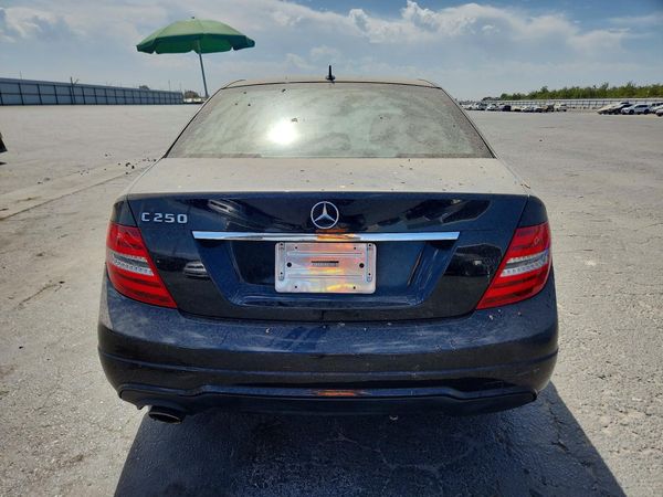 2014 MERCEDES-BENZ C C250 — DIRR
