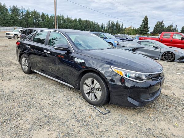 2017 KIA OPTIMA Hybrid Base — Passenger 3/4