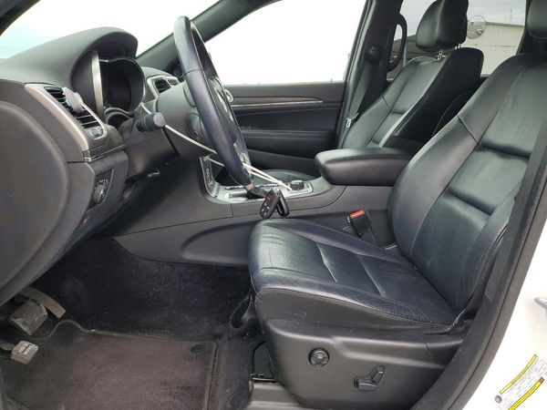 2018 JEEP GRAND CHEROKEE Limited — DENT