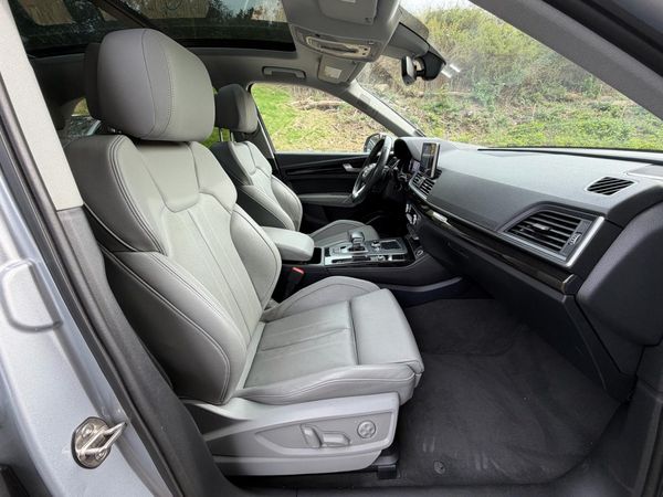 2018 AUDI Q5 quattro Prestige