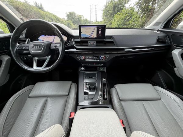 2018 AUDI Q5 quattro Prestige