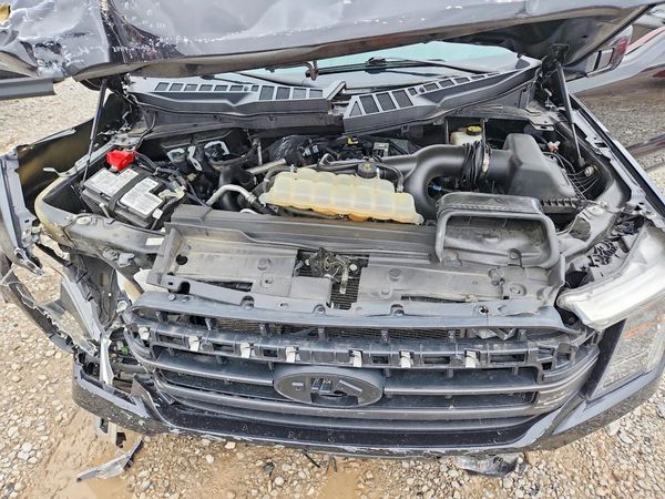 2023 FORD F150 SuperCrew — Engine bay