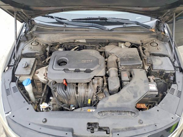 2016 KIA OPTIMA GL — Engine bay