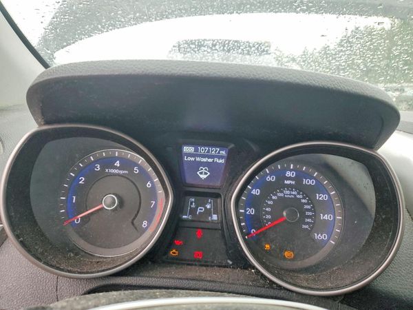 2016 HYUNDAI ELANTRA — ODOM