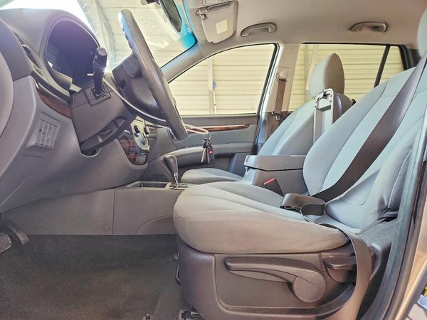 2012 HYUNDAI SANTA FE GL(Middle-low ) — DENT