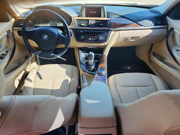 2014 BMW 320 SA — CKPT