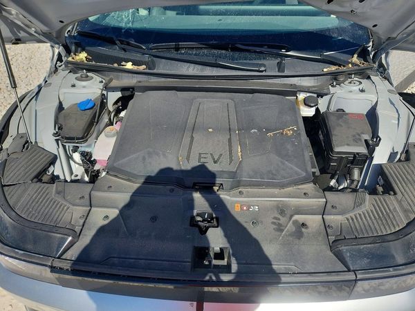2026 HYUNDAI IONIQ SEL — Engine bay