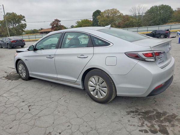 2016 HYUNDAI SONATA GL (Middle-Low) — DSRA