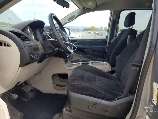 2014 DODGE GRAND CARAVAN SXT — DENT