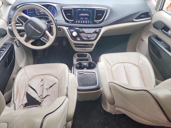 2018 CHRYSLER PACIFICA Limited — CKPT
