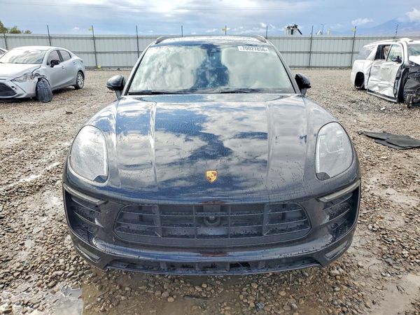 2017 PORSCHE MACAN — DIRF