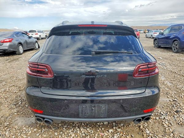 2017 PORSCHE MACAN — DIRR