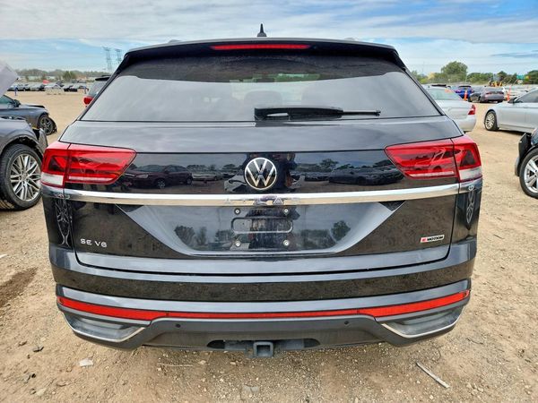 2022 VOLKSWAGEN ATLAS CROSS SPORT 4Motion SE w/ Tech — DIRR