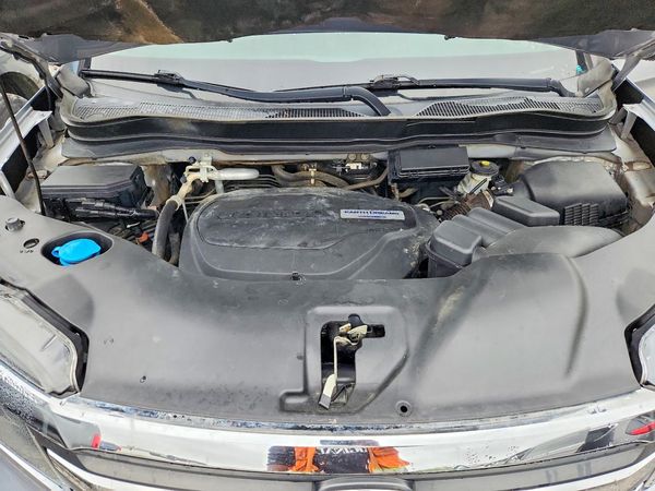 2018 HONDA PILOT EXL — Engine bay