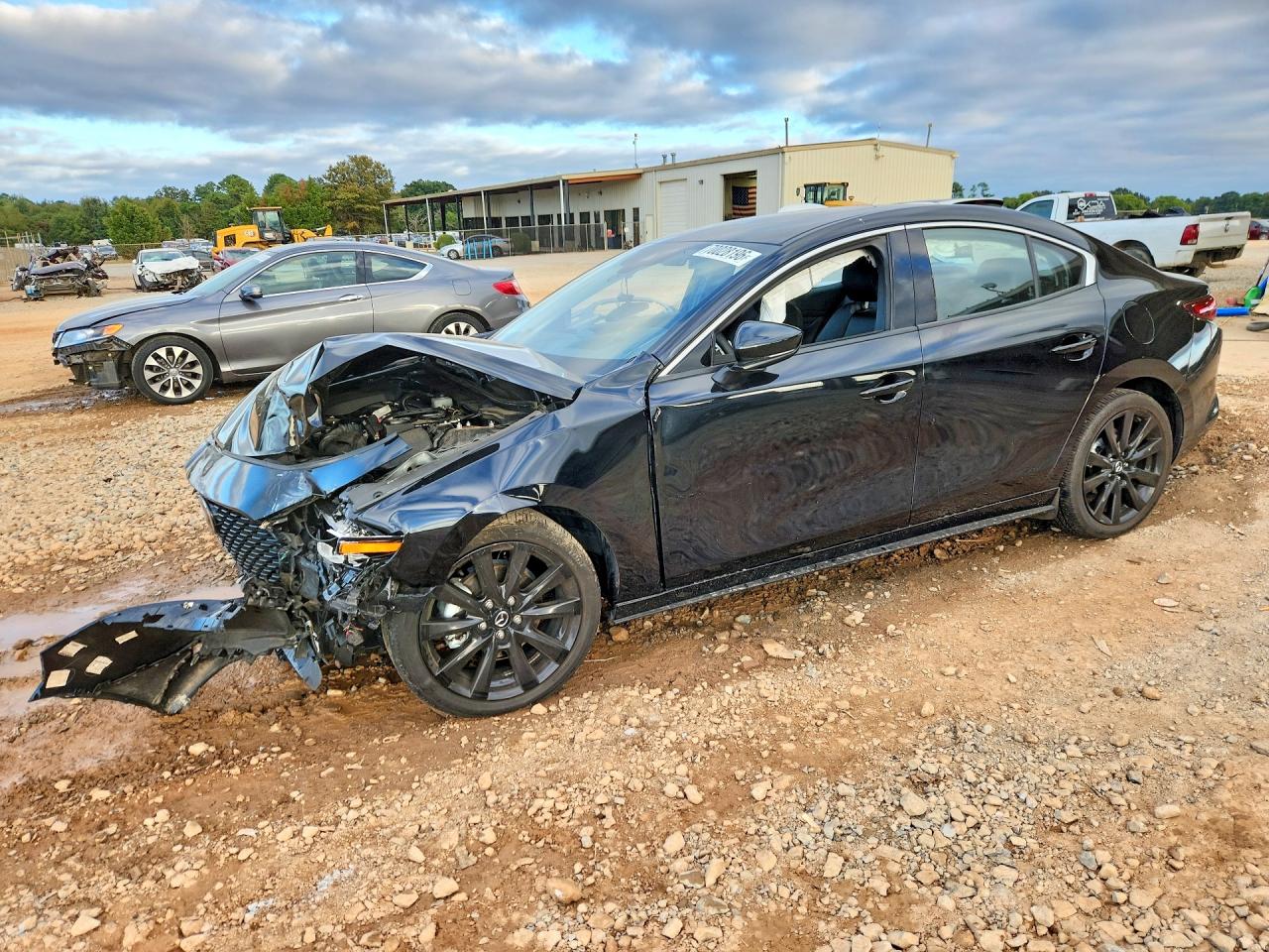 2021 MAZDA 3 Mazda3 — Front 3/4