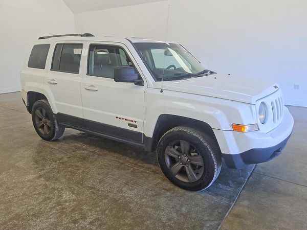 2017 JEEP PATRIOT Sport — Passenger 3/4