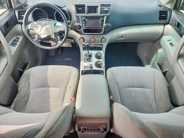 2013 TOYOTA HIGHLANDER Base/Hybrid — CKPT