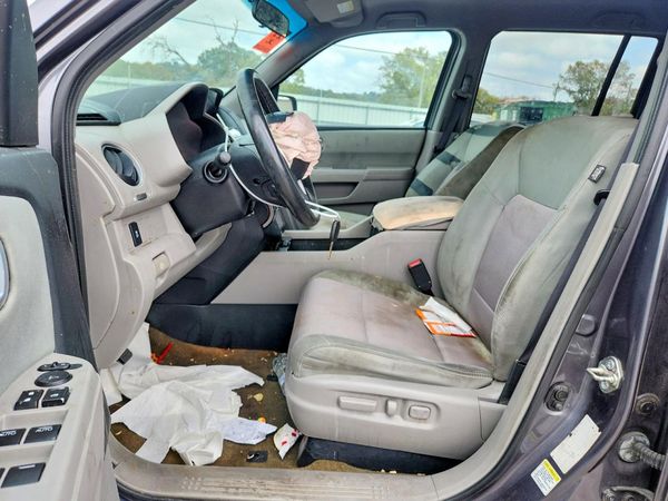 2015 HONDA PILOT EX — DENT
