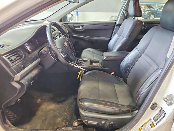 2016 TOYOTA CAMRY — DENT