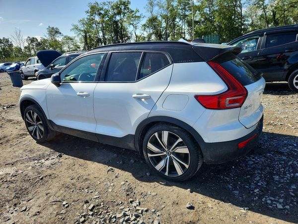 2022 VOLVO XC40 Recharge (Level 2-Plus) — DSRA