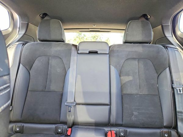 2022 VOLVO XC40 Recharge (Level 2-Plus) — SUVN