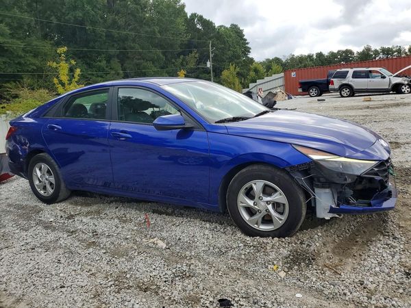 2023 HYUNDAI ELANTRA SE — Passenger 3/4