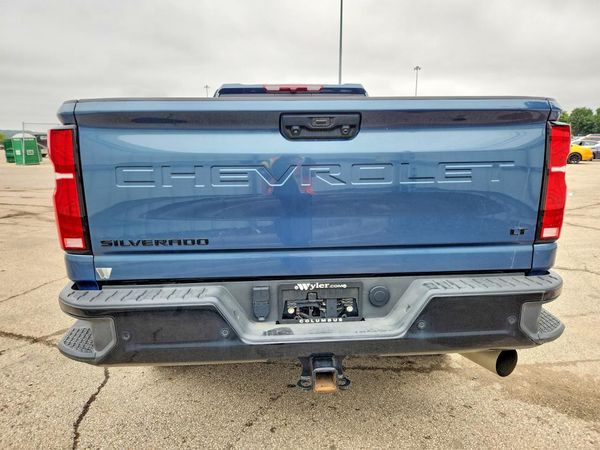 2025 CHEVROLET SILVERADO LT — DIRR