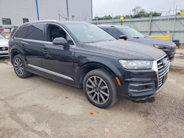 2017 AUDI Q7 quattro Prestige — Passenger 3/4