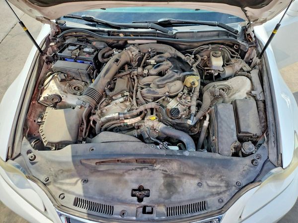 2014 LEXUS IS 250 — Engine bay
