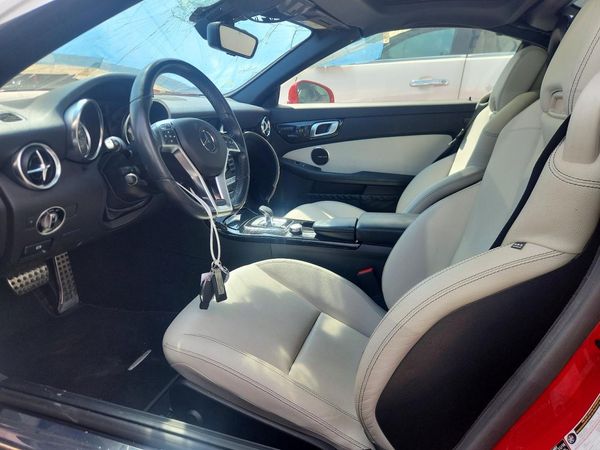2016 MERCEDES-BENZ SLK SLK300 — DENT