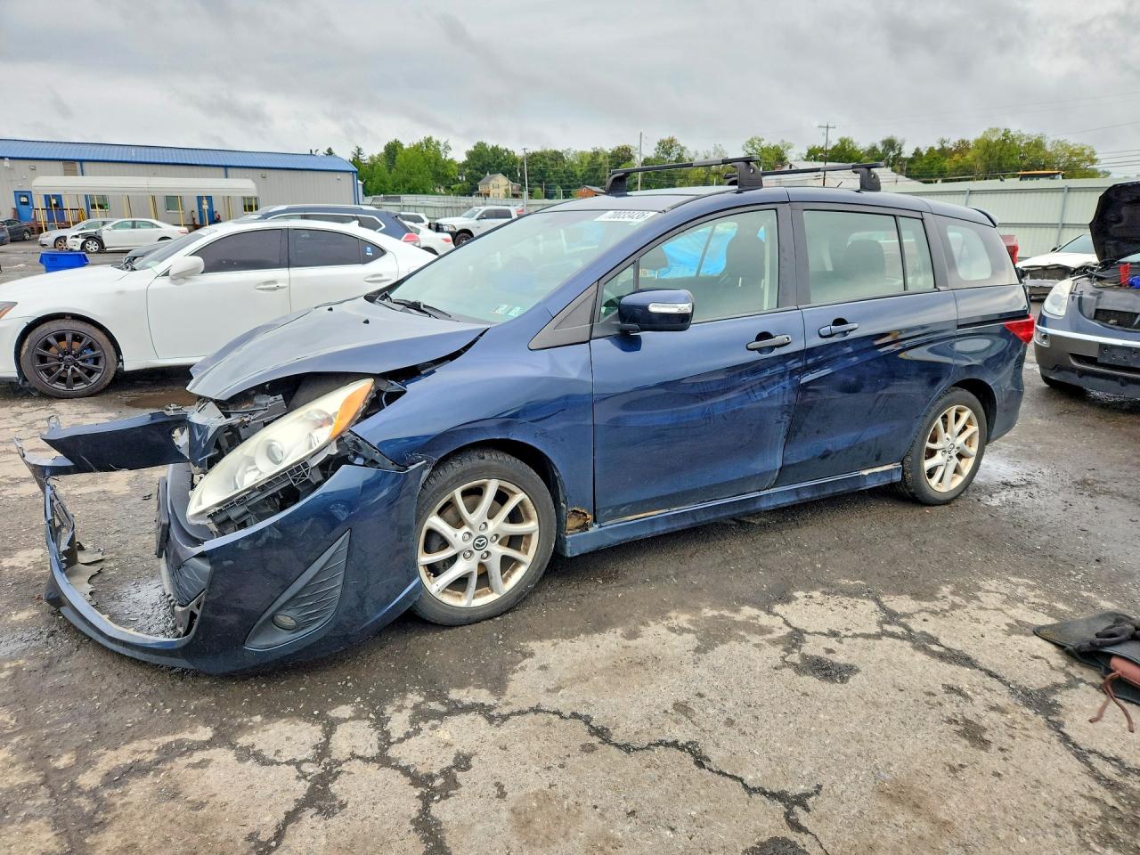 2014 MAZDA 5 Touring/GS — Front 3/4