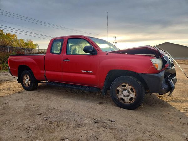 2012 TOYOTA TACOMA — Passenger 3/4