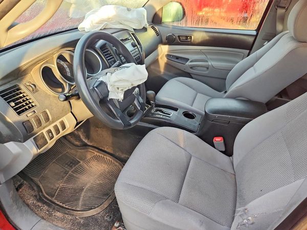 2012 TOYOTA TACOMA — DENT