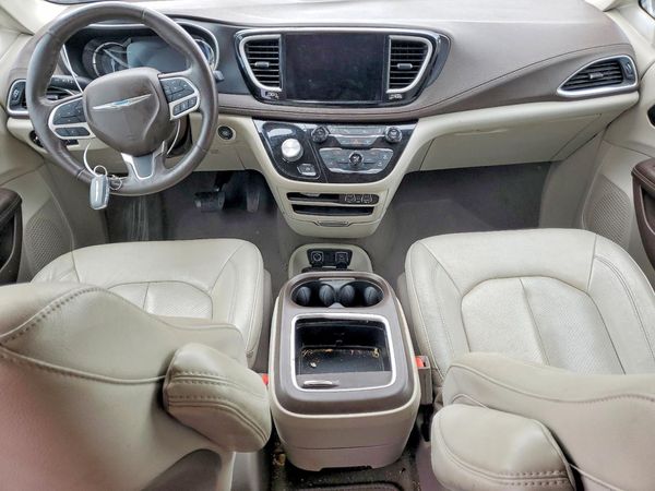 2021 CHRYSLER PACIFICA Touring L — CKPT