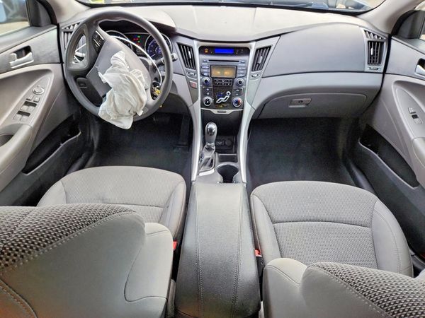 2013 HYUNDAI SONATA GLS/ GLS Popular — CKPT