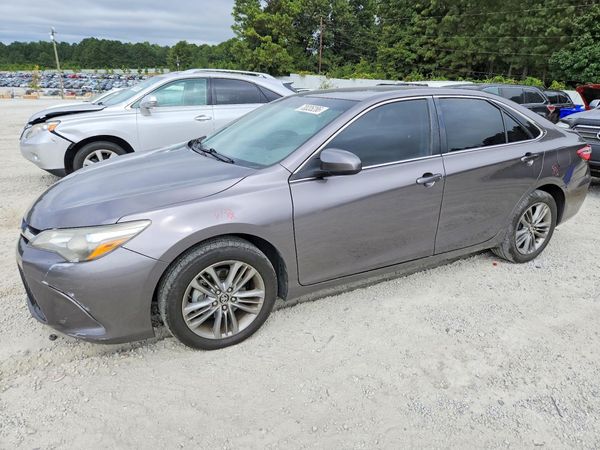 2017 TOYOTA CAMRY — DSFA — Front 3/4