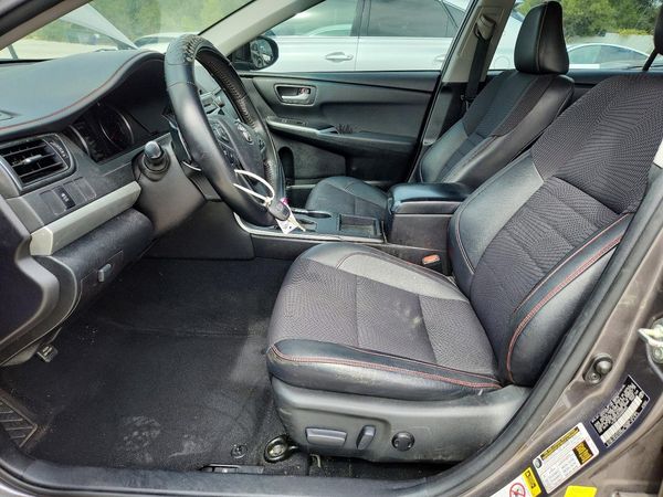 2017 TOYOTA CAMRY LE/SE/XLE/XSE — DENT