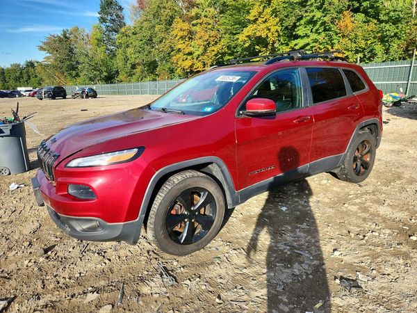 2016 JEEP CHEROKEE — DSFA — Front 3/4