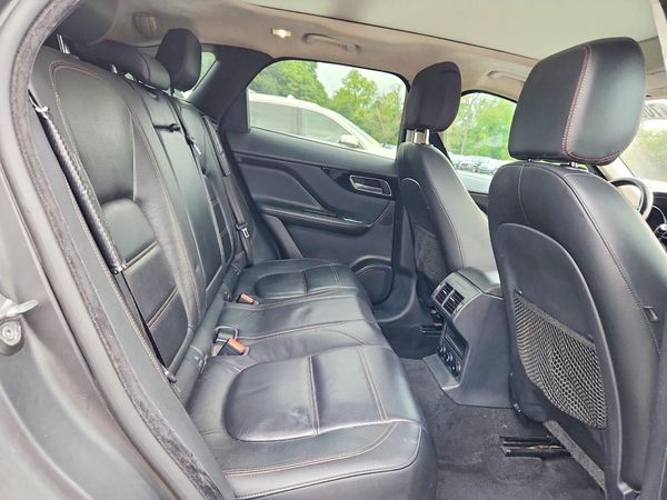 2019 JAGUAR F-PACE Prestige — PSRS