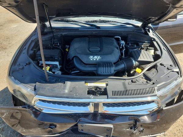 2012 DODGE DURANGO Crew — Engine bay