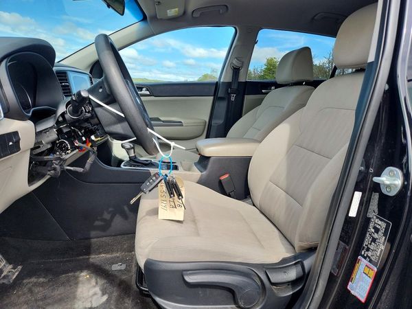 2020 KIA SPORTAGE LX — DENT