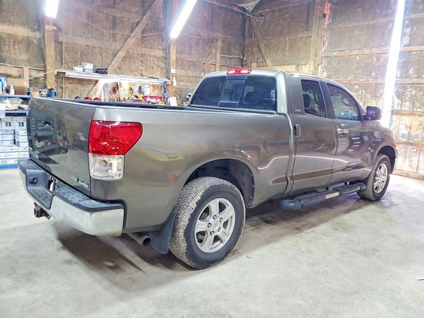 2013 TOYOTA TUNDRA SR5 — PSRA