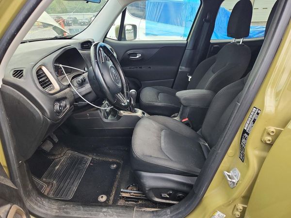 2015 JEEP RENEGADE — DENT
