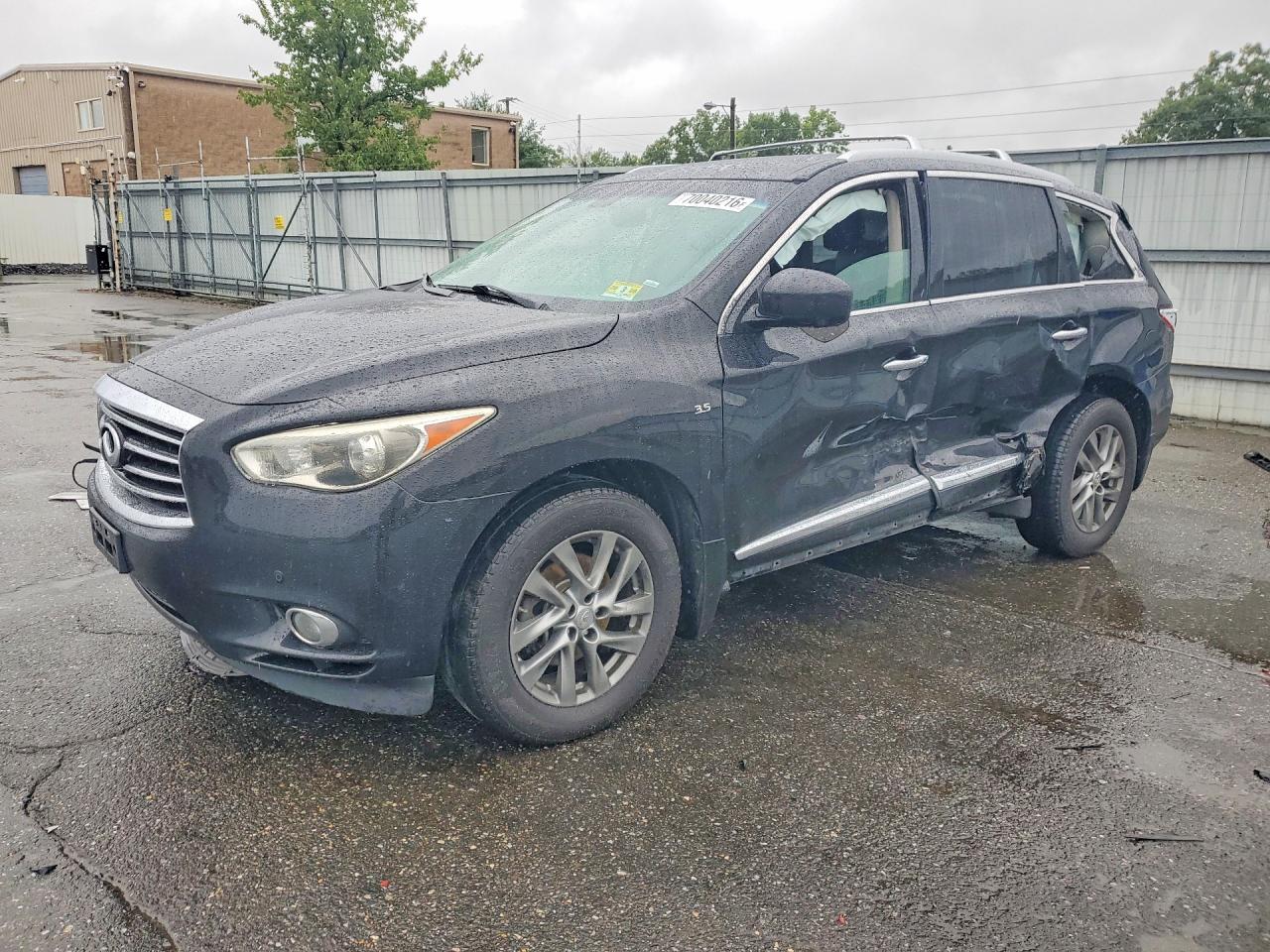 2015 INFINITI QX60 — Front 3/4
