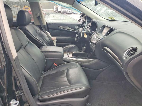 2015 INFINITI QX60 — DENT