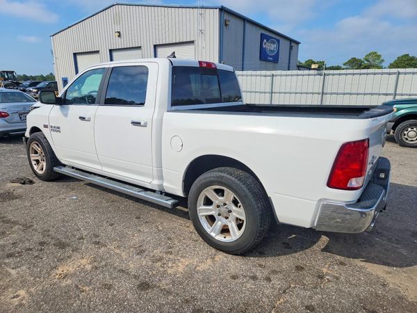 2018 RAM 1500 SLT — DSRA